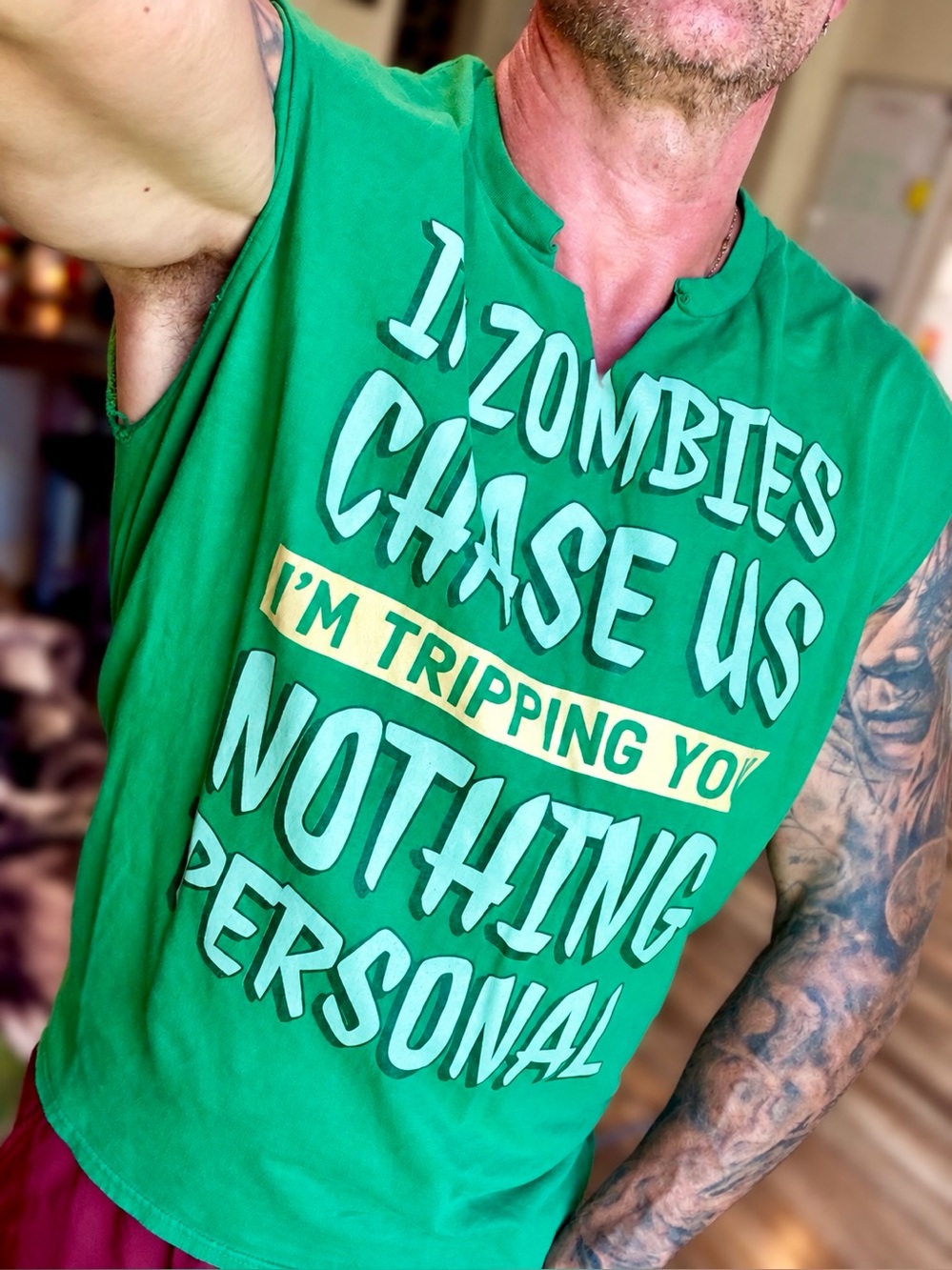 If Zombies Chase Us Funny Graphic Muscle Tee Green Men’s XL Sleeveless